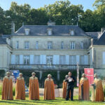 Les 25 ans de l’IGP Melon du Haut-Poitou Un anniversaire dans un cadre festif et retro, en présence des maîtres-académiciens du melon du Haut-Poitou,